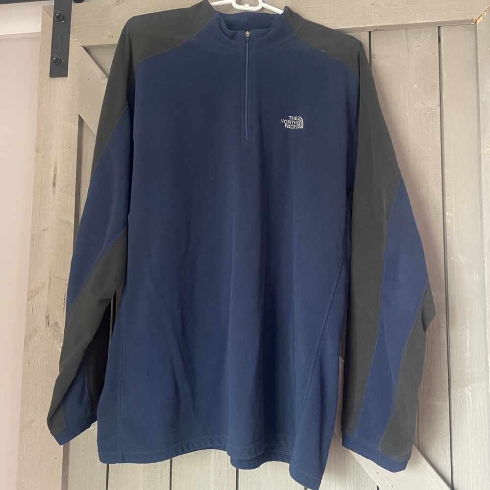 The North Face Men's Blue and Black Jacket